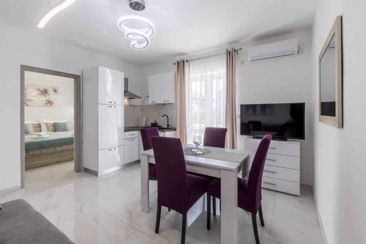 Royal Rose Gold Apartment فوديس المظهر الخارجي الصورة